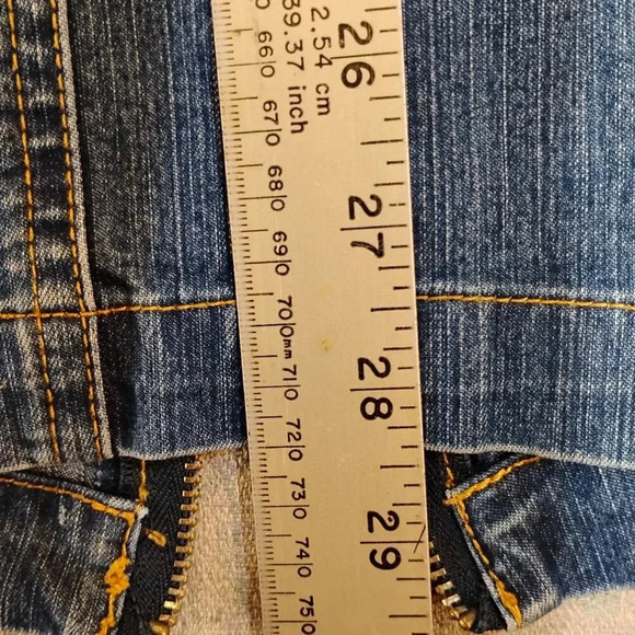 B.U.M. Women's Plus Stretch Denim Capri's in Size Plus 20 - Picture 11 of 13